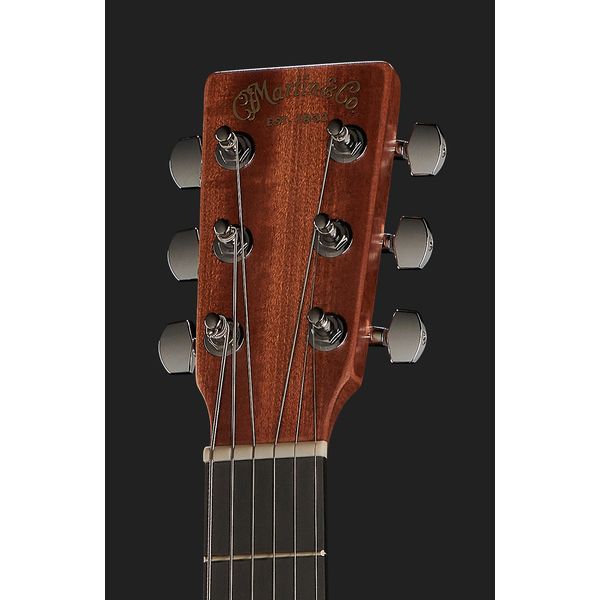 Martin Guitars DJr-10E StreetMaster