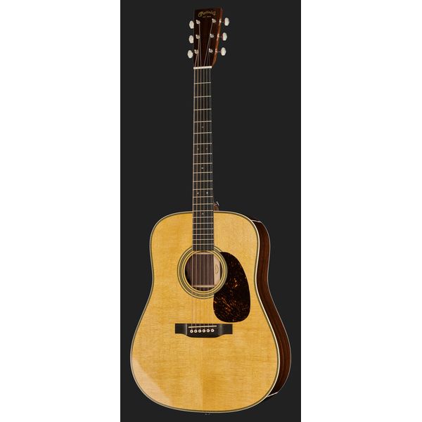 Martin Guitars HD-28E